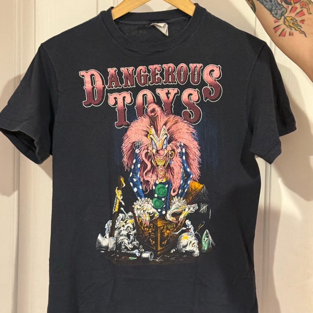 Vintage Black and Pink Graphic Short Sleeve Tee